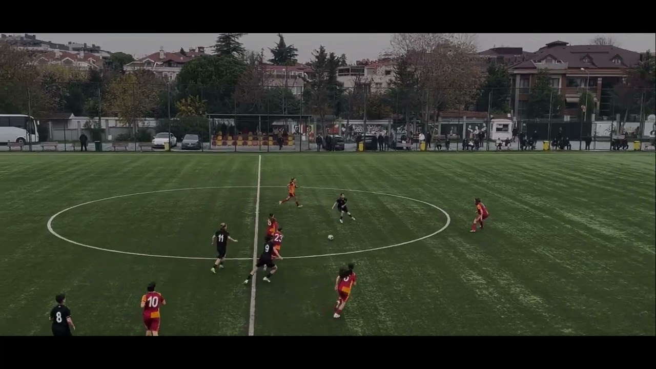 Esra Yarım vs Beşiktaş 