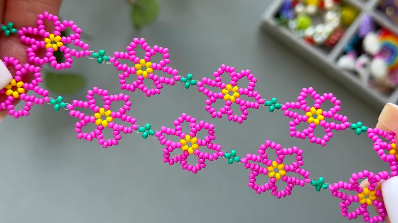How to make a flower beaded necklace. Beaded flower choker or bracelet
