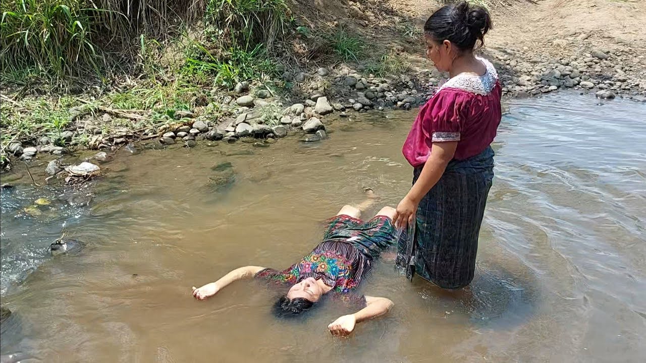 ProbIema del terreno las vecinas maIvada M@tan  Sin imaginar la v3nganza😡es dulce parte#2