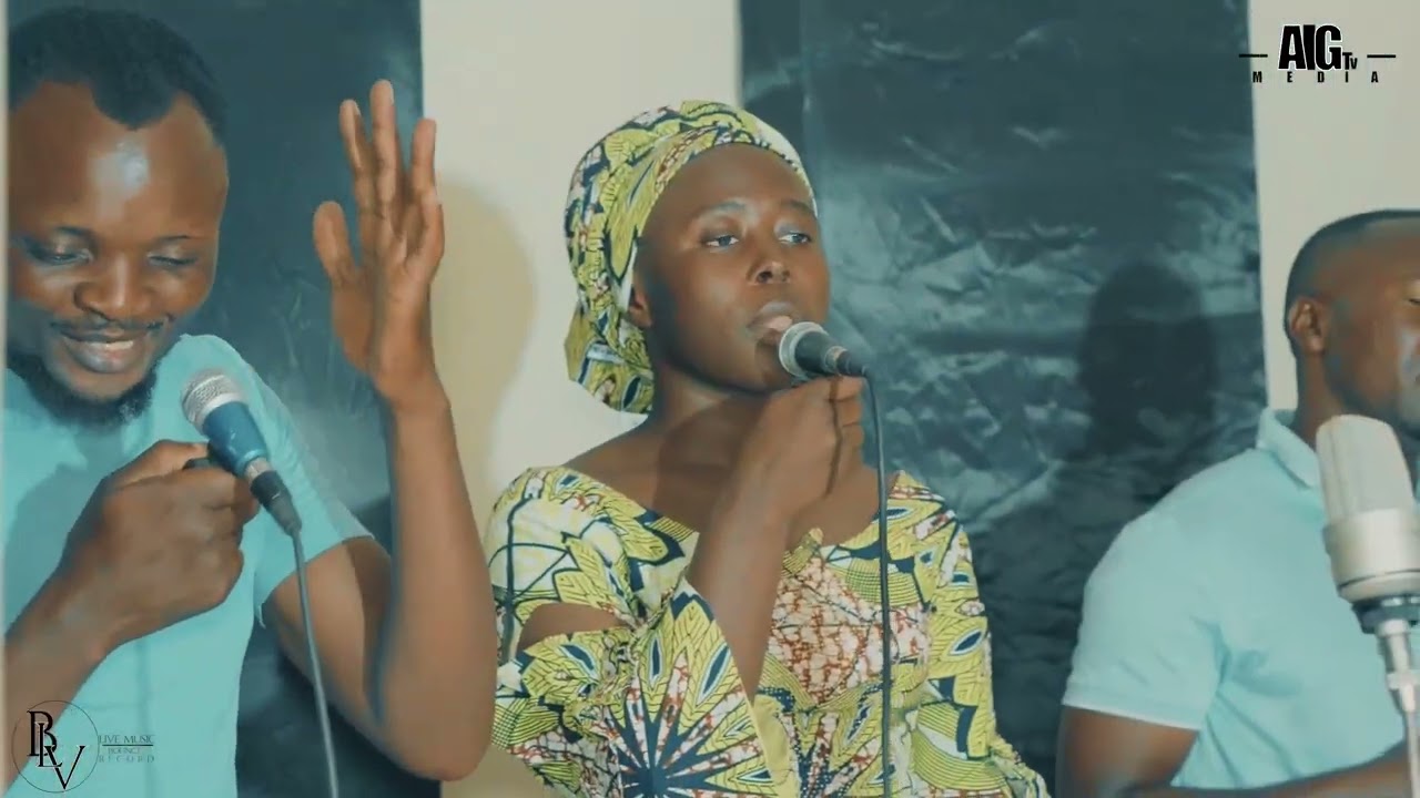 UNIKUMBUKE , Bounce live by Anderson Emmanuel clips officiel 