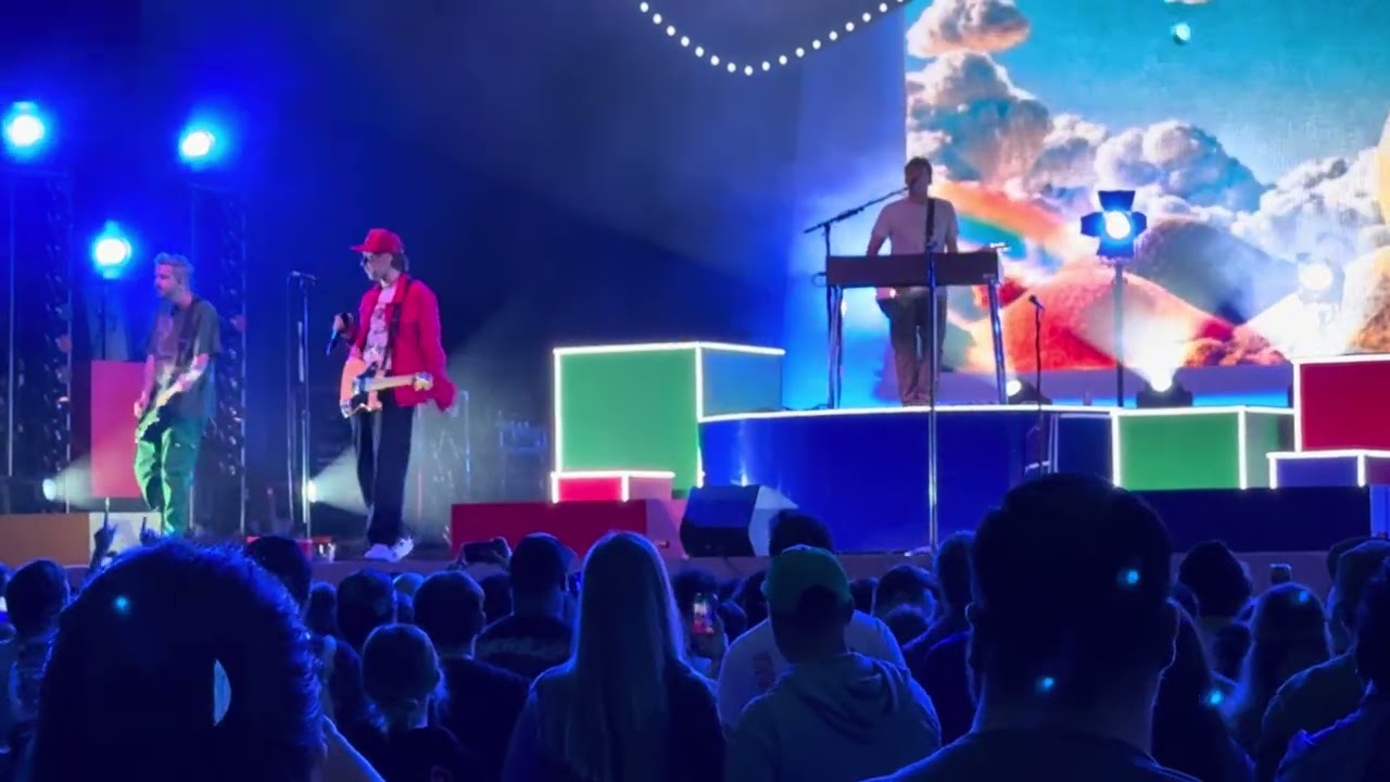 ALL TIME LOW [cold open] & OH NO! Opens Set on the 