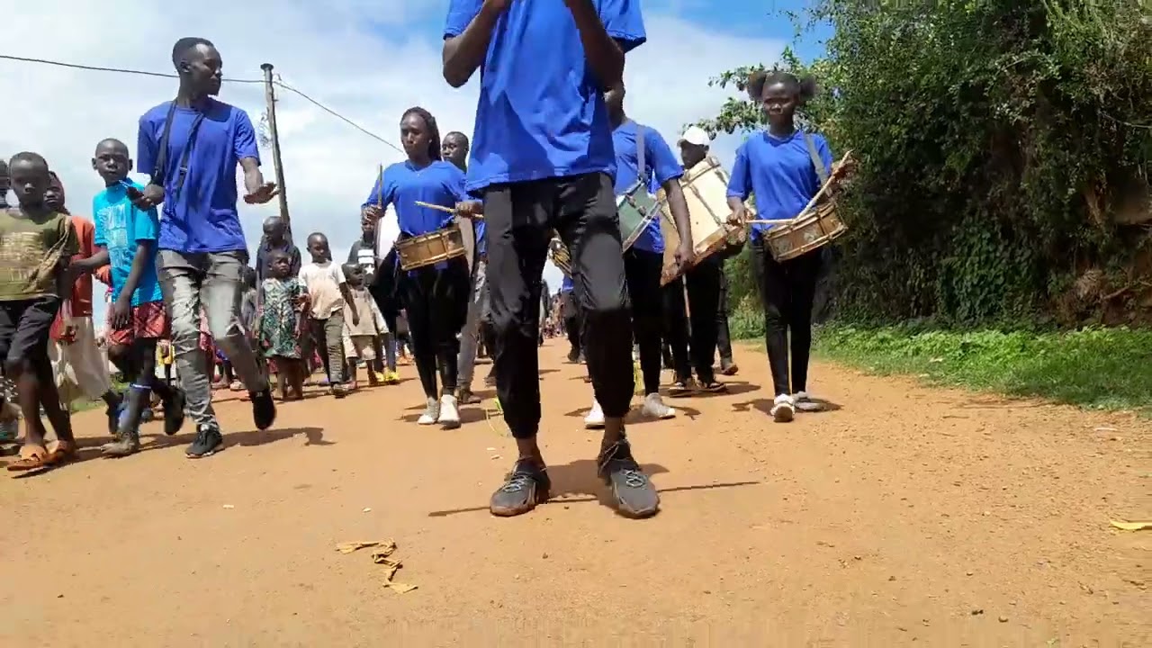 Joshua cheptegei primary school children graduation celebrations 🍾