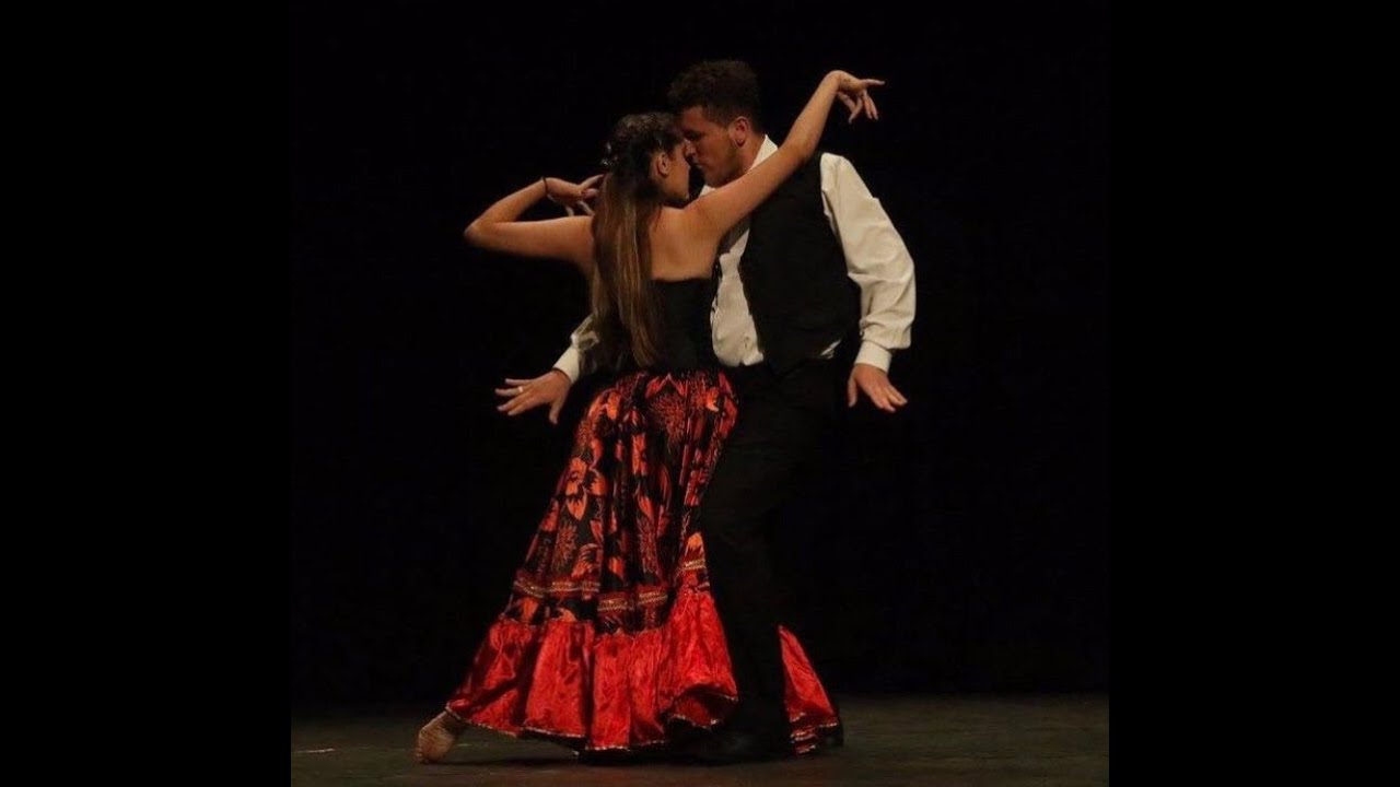 Dança cigana de Casal - Belle Andalouse