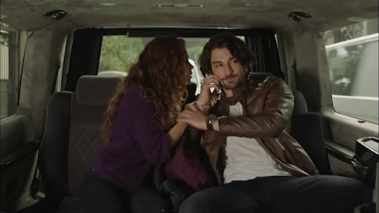 شاب غني متمرد بيدايق ابوه بإنه يجبله بنات شوارعيه لحد م بيجيب واحده عـافيه عشان ينتقم م حبيبها فبيقع