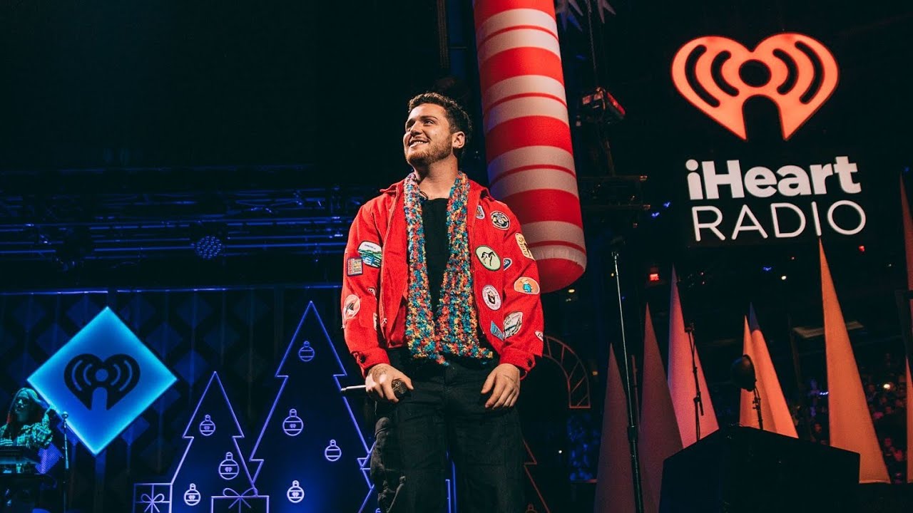 Bazzi Full Performance at Z100 New York Jingle Ball 2021