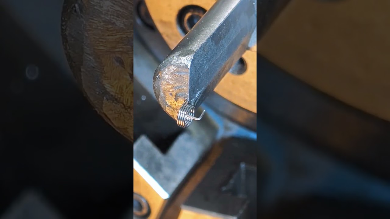 Manufacturing buckle spring bending process- Good tools and machinery make work easy