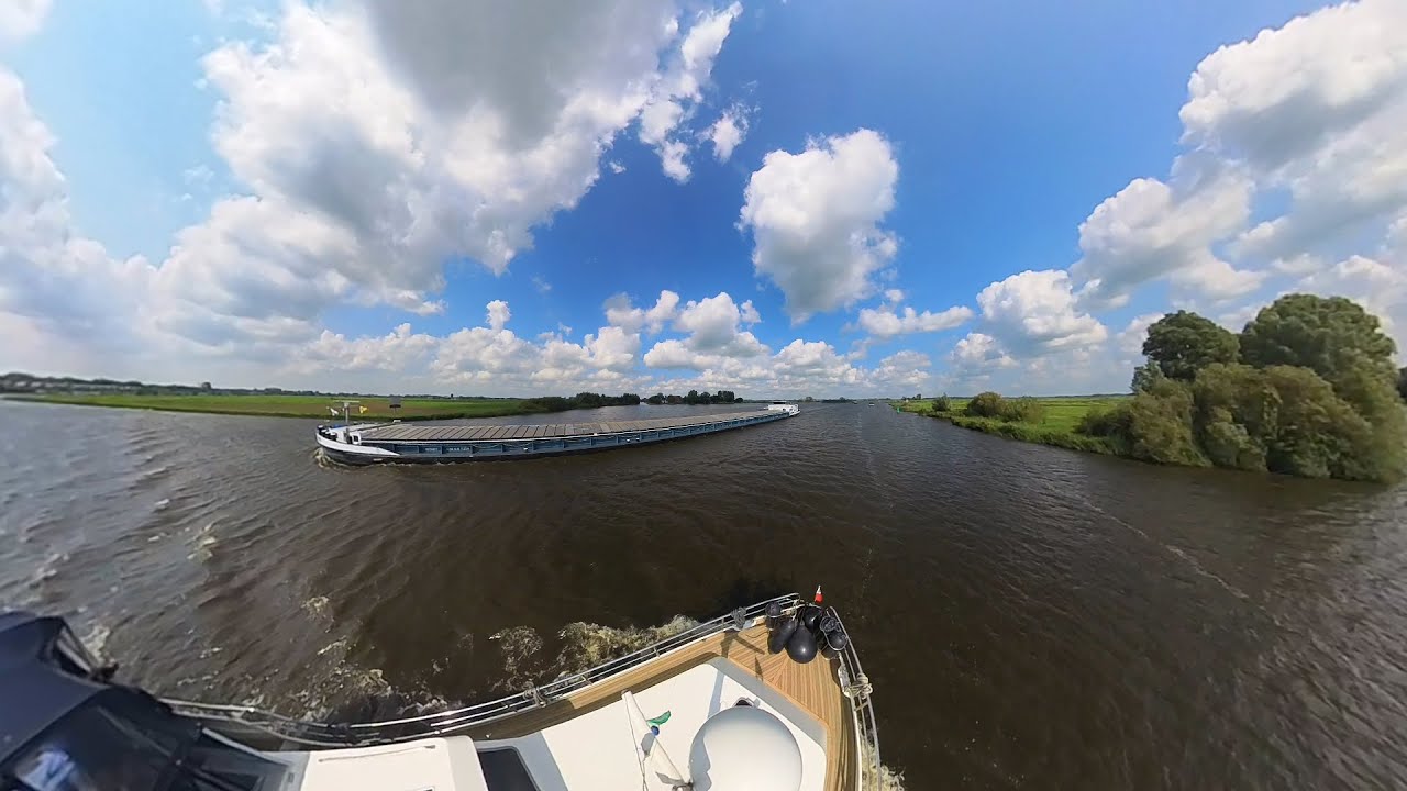 Sailing in the heart of the waterways of Friesland 4K | Motor Yacht Mister Bojangles 2024 SE02 EP11