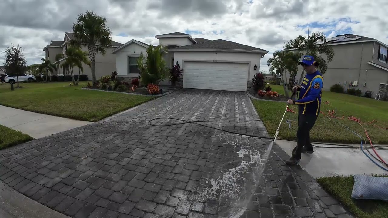 Sunshine AquaWash Pressure Cleaning Paver Driveway and Sealing in Palmetto, FL