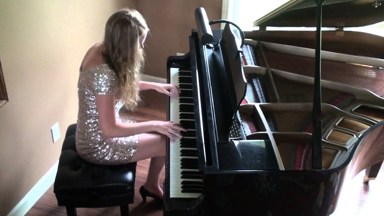 Déjà Vu (Giorgio Moroder ft. Sia) Piano Cover
