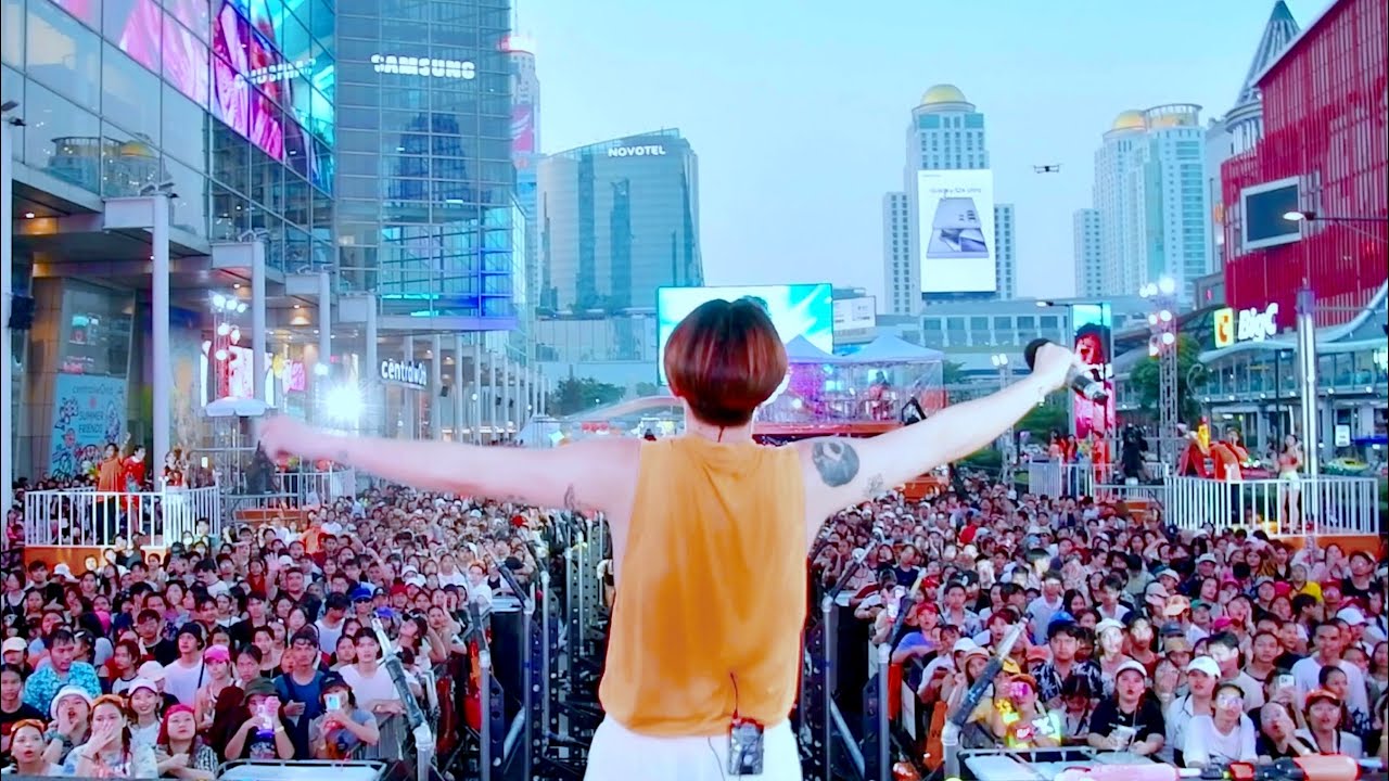 เดทกับตัวเอง - Slapkiss [Live at Central wOrld]