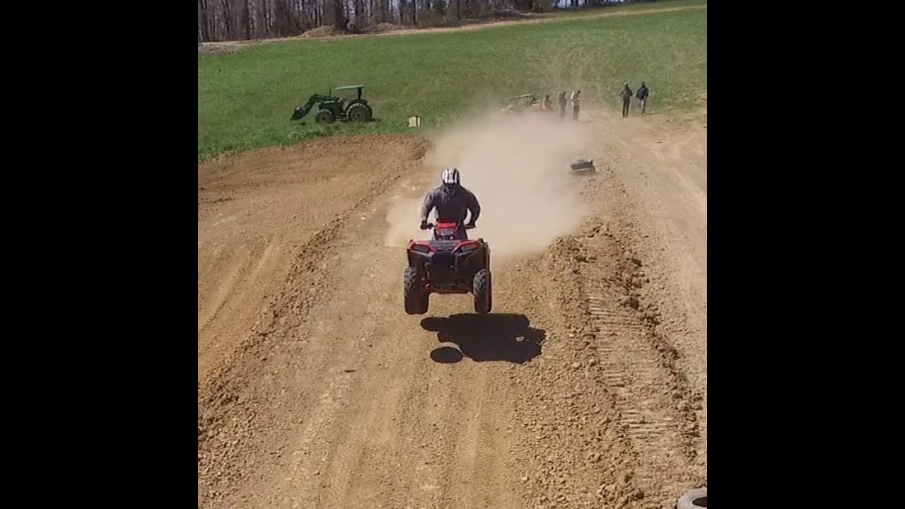 Review 2018 Polaris Sportsman XP 1000 Vs Yamaha Grizzly 700