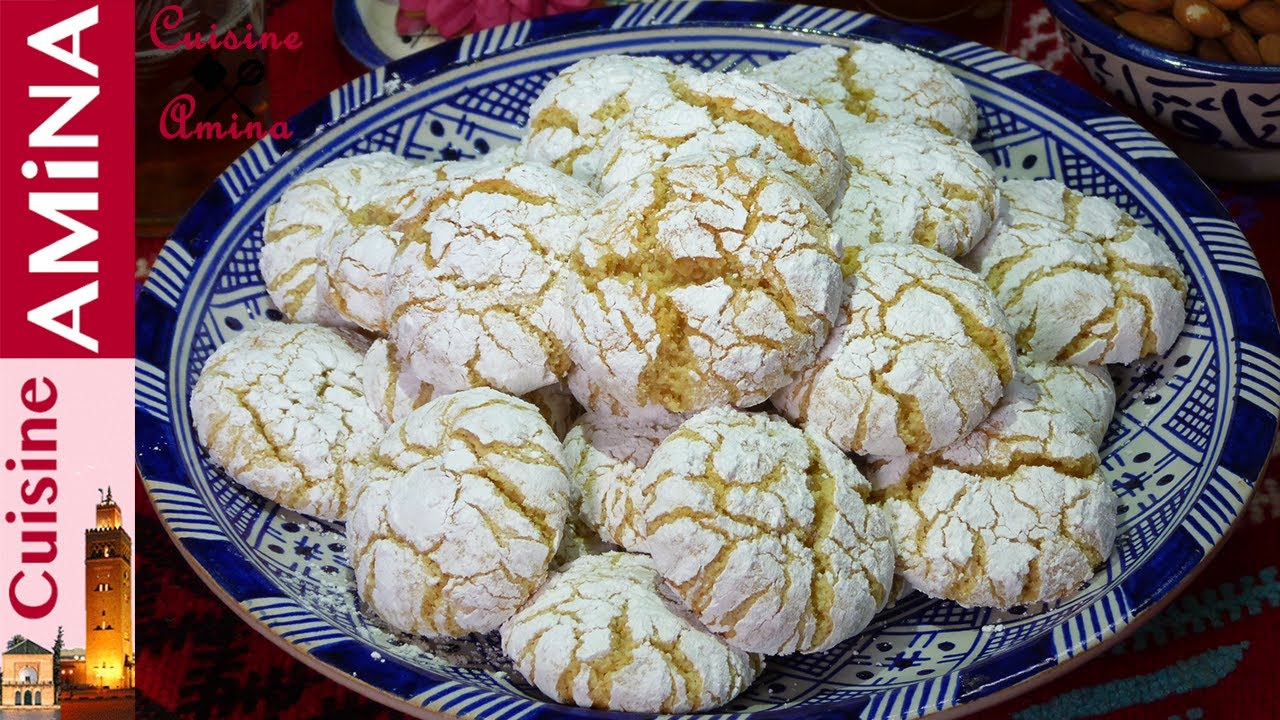 غريبة اللوز معلكة و هشيشة  لذيذة جدا سهلة التحضيرناجحة  % 100 - حلويات العيد 2017