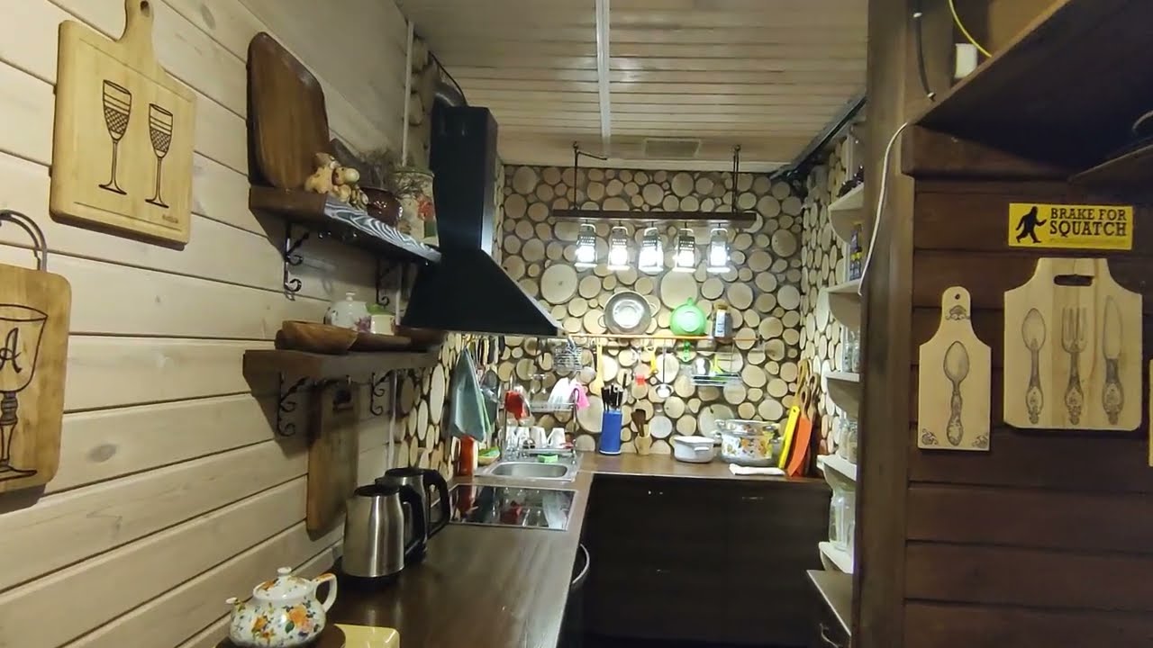 Обзор основной территории