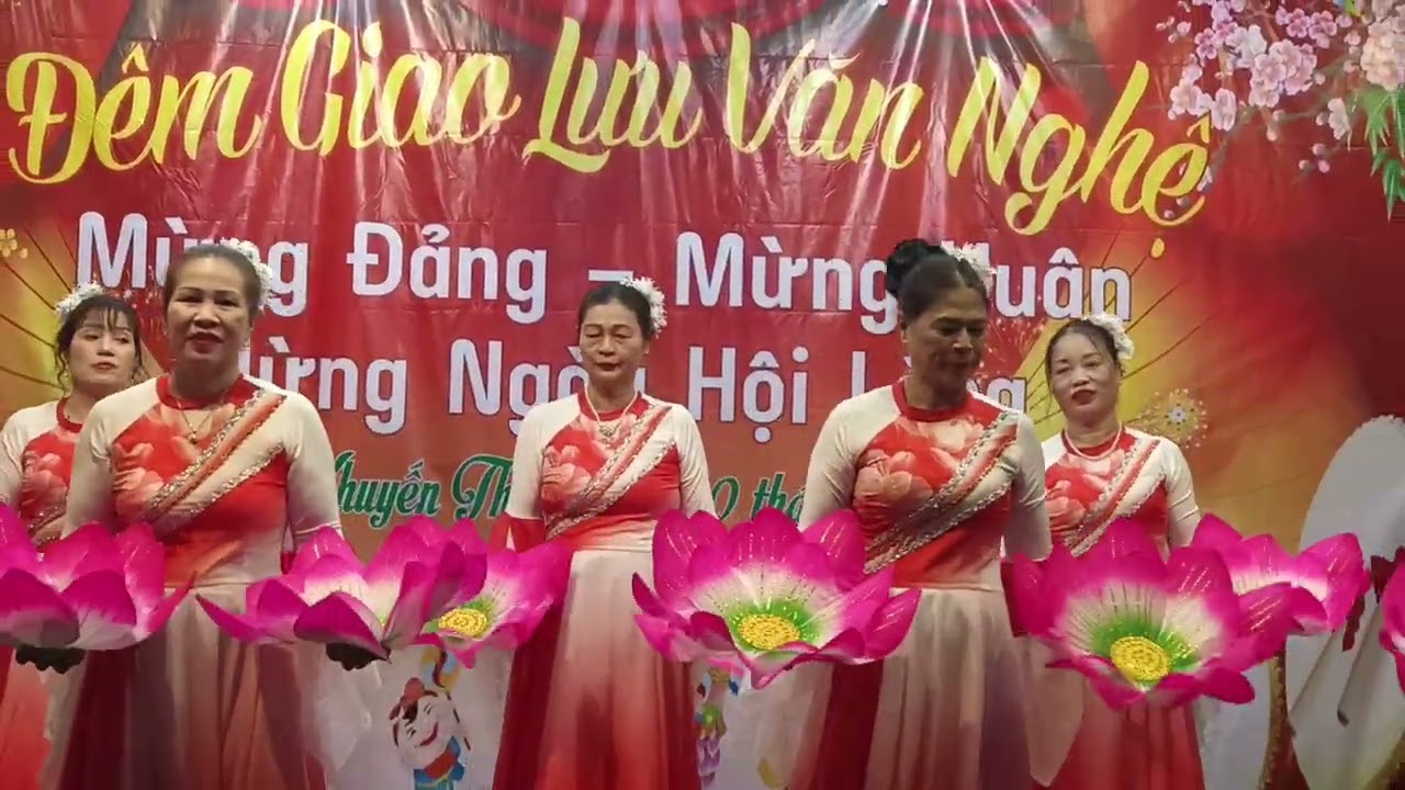 Hội làng Khuyến Thiện