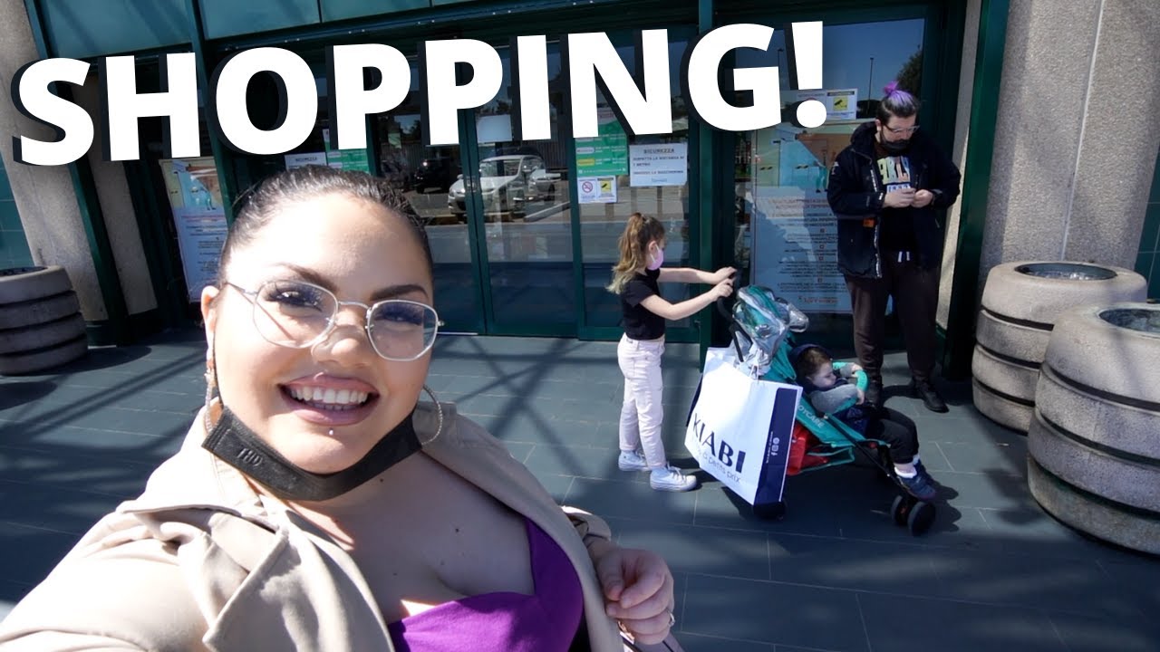 SUPER SHOPPING AL CENTRO COMMERCIALE ! / chiara paradisi