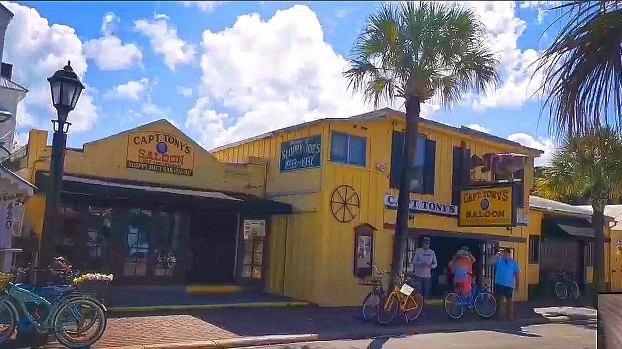 ⭕️ Key West LIVE  from the Bar - BACK at Captain Tony's Saloon🎵