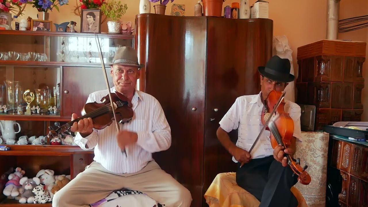 Mócsi zenekar - Muzicanţii din Mociu Județul Cluj