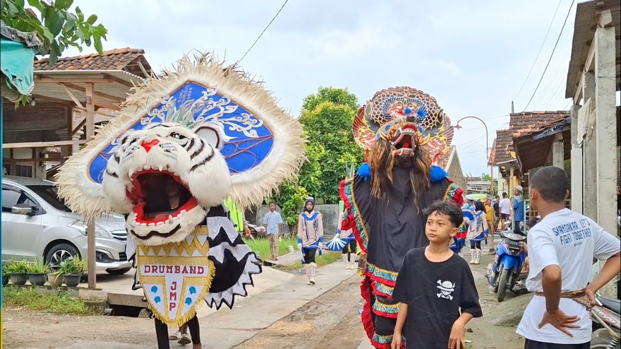 Pawai Haflah Madin Miftahul Ulum | Barongan JMP DRUMBAND live Kalianyar Wonosalam 
