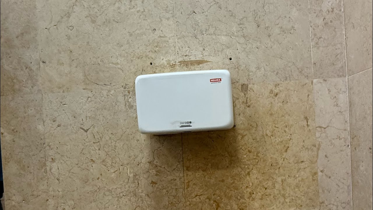 Helvex Turbo (2/?) | Cancun International Airport | Cancun, MX