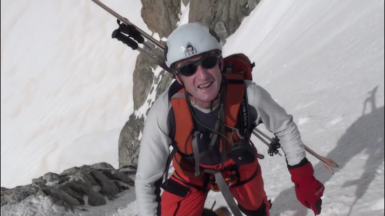 Ski de pente raide  au couloir sud-ouest des Aiguillettes du Tacul