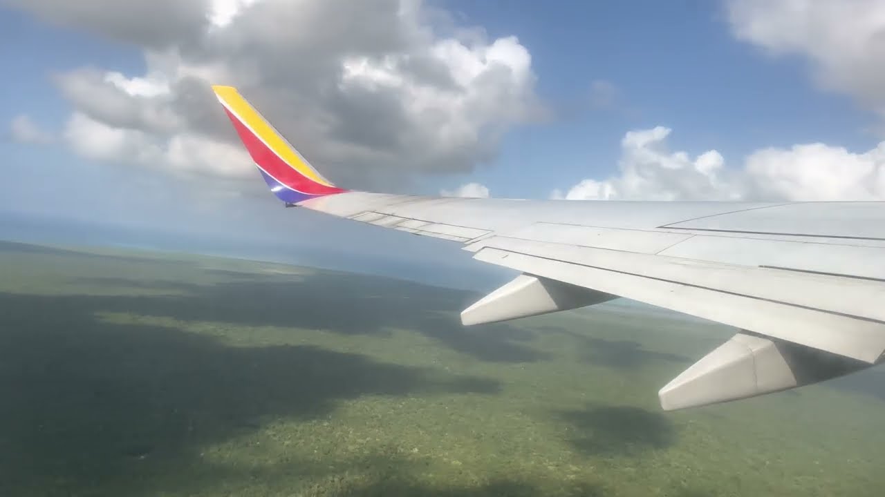 Departing Cozumel Mexico on Southwest Airlines B737