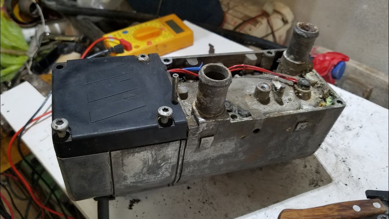 Como desarmar un eberspacher hydronic D5WZ  diesel de sprinter