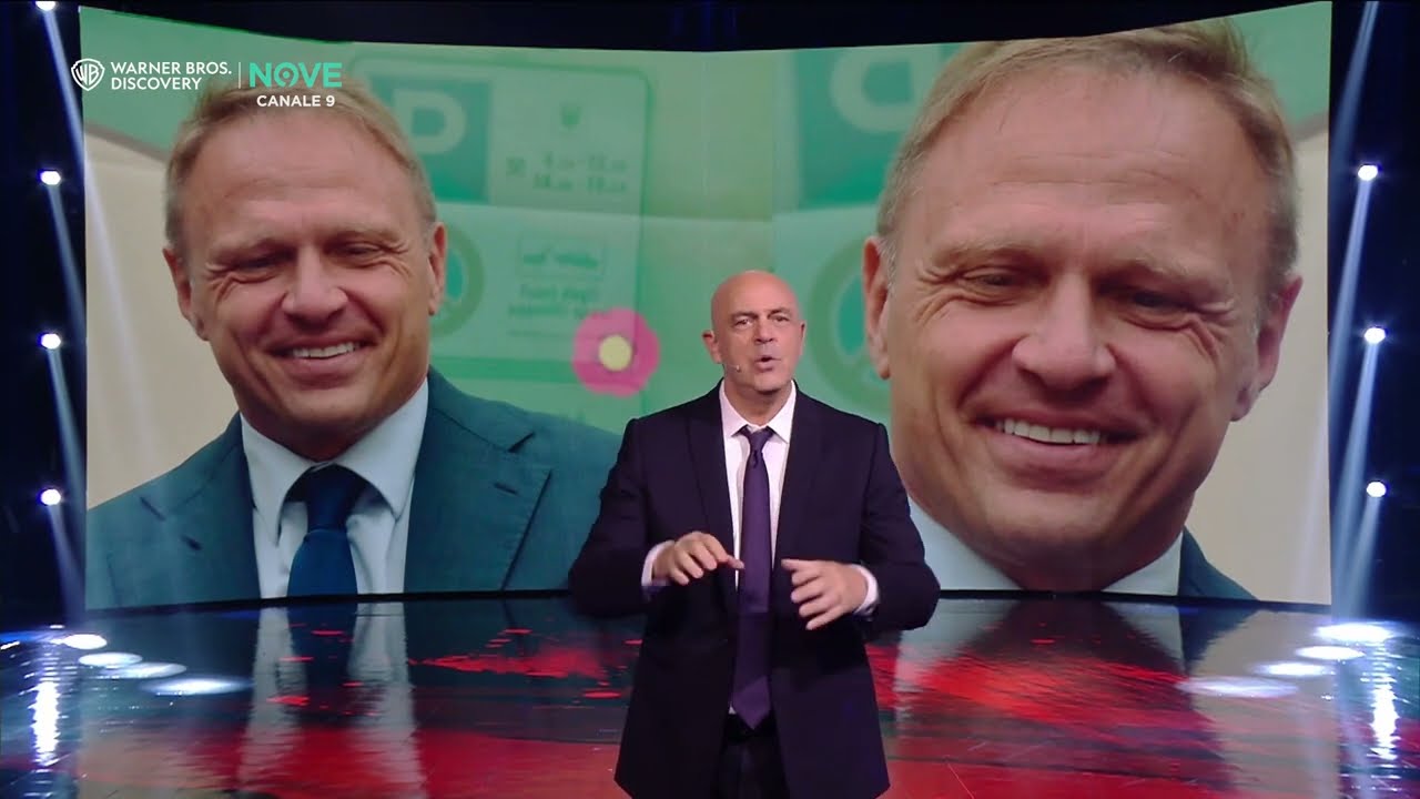 Crozza sul repertorio di deliri di Lollobrigida | Best of Fratelli di Crozza