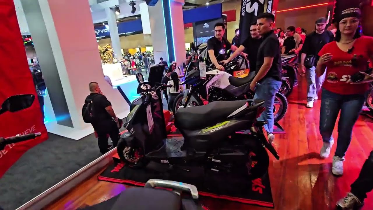 Todas las motos de SYM en exhibición en la F2R - Hay una  nueva de lanzamiento