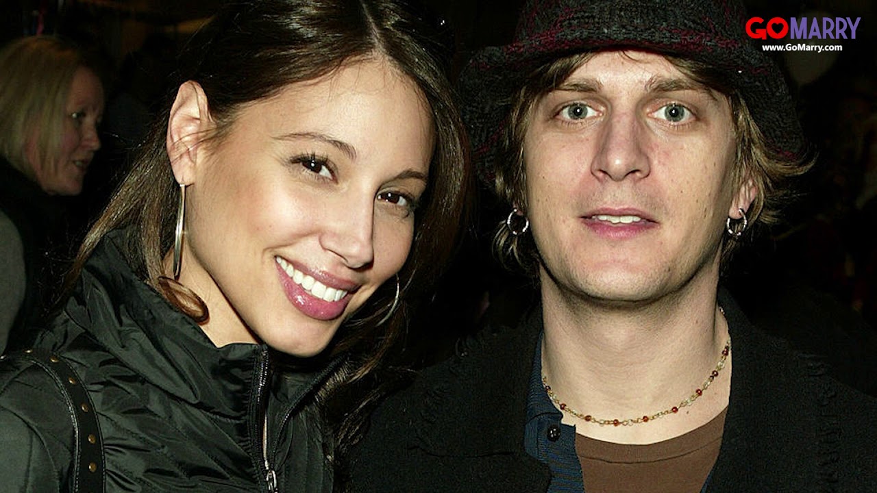 Music&rsquo;s Most Inspiring Couples | GoMarry.com