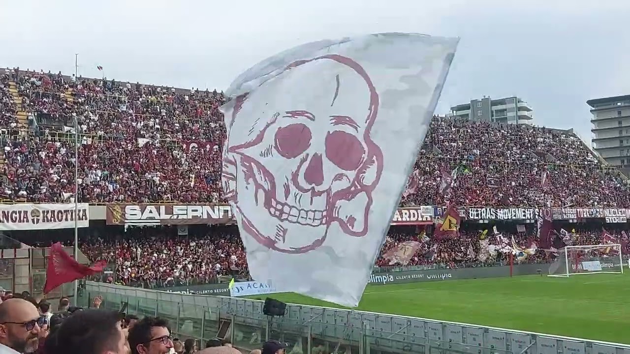 Salernitana-Venezia ingresso squadra  +IO TI VOGLIO DIRE!!!