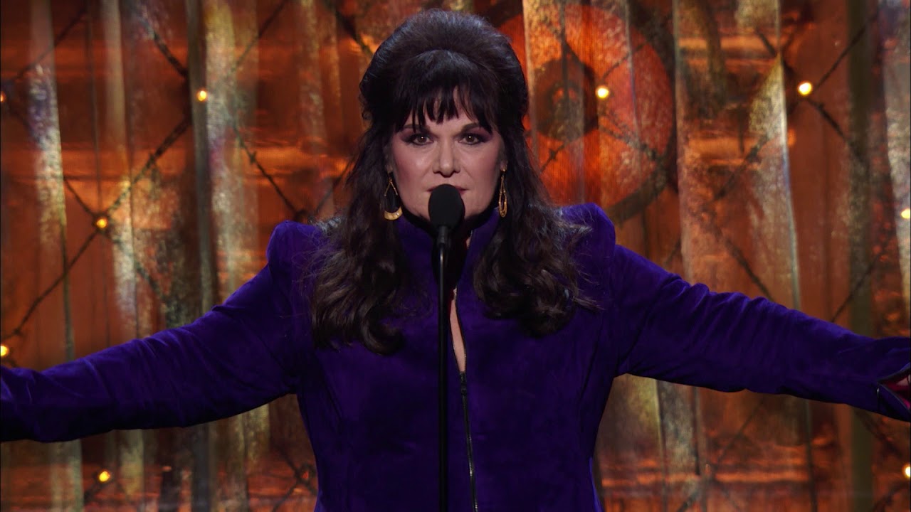 2018 Induction Ceremony - Ann Wilson of Heart Inducts The Moody Blues