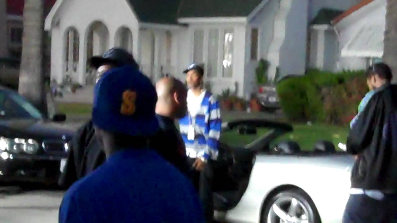 Nipsey Hussle  with his brother.
