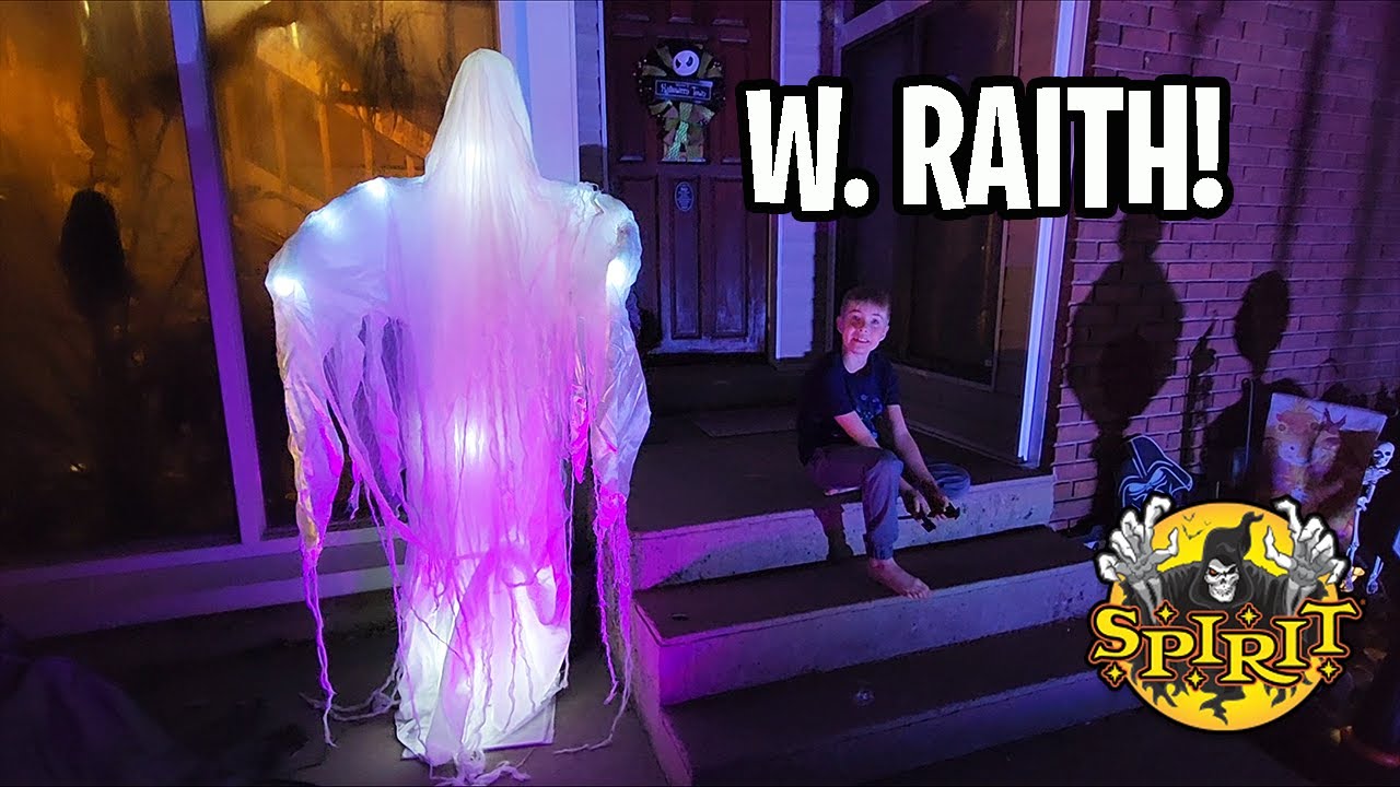 Unboxing | Setting Up New W. Raith Animatronic from Spirit Halloween!