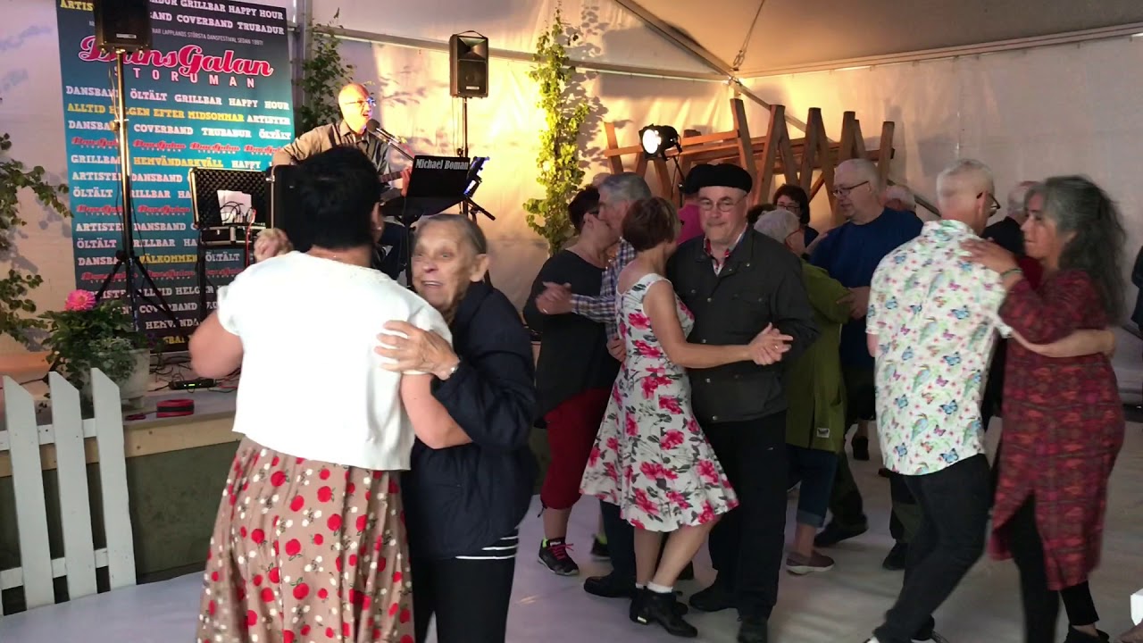 Alls&aring;ngsgala med omsorgen