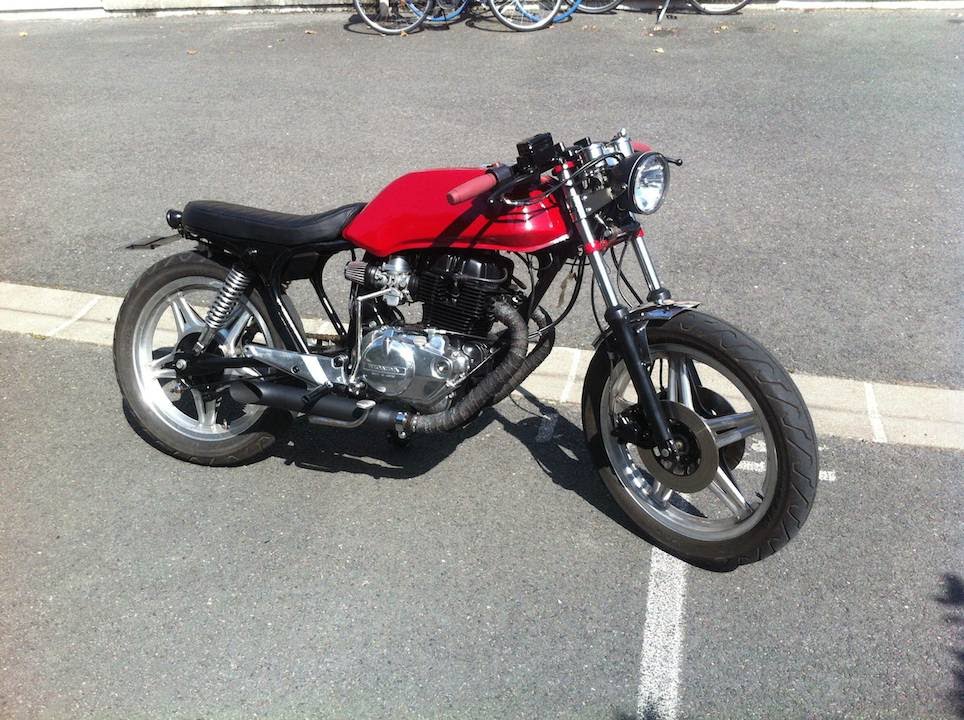 Café Racer Bratstyle Honda CB 400 N de 1979 Project