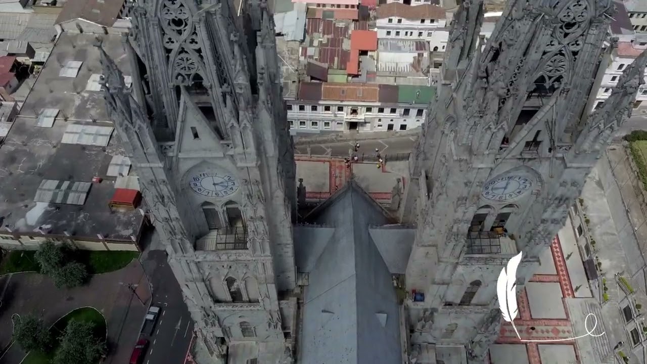 Basilica de Voto Nacional Quito - Ecuador 4K