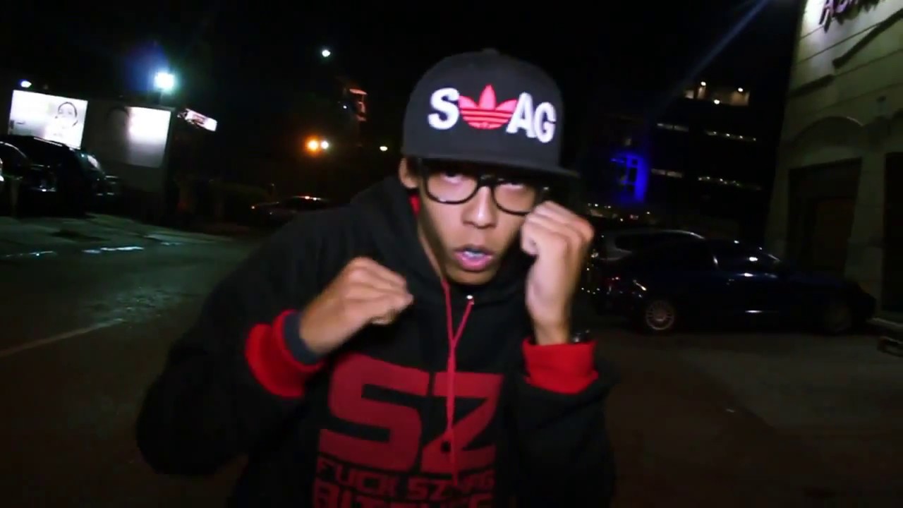 Radical [VIDEO OFICIAL] - @cproSzpilman (Prod By @DrMartinezVzla)