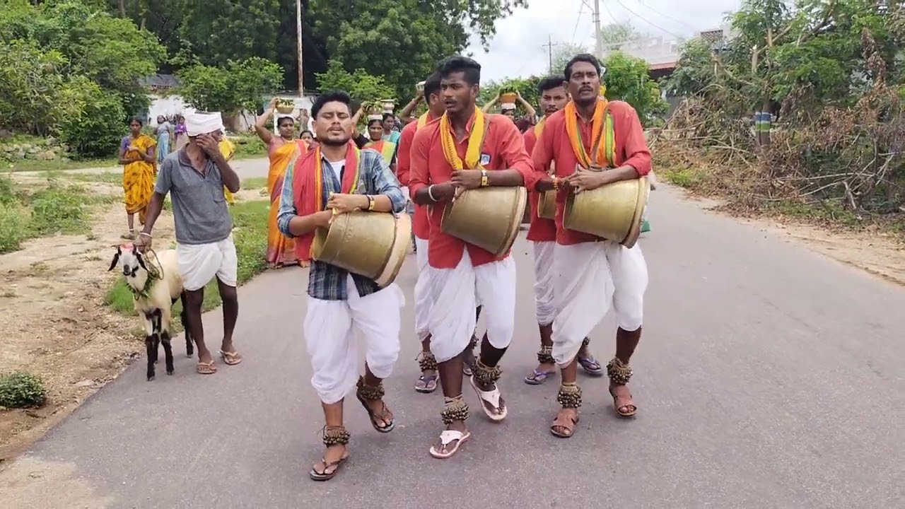 ||పెద్దమ్మతల్లి బోనాలు  పెగడపల్లి మండలం వెంగలయిపేట ౹౹లో  Please subscribe my channel & share ...