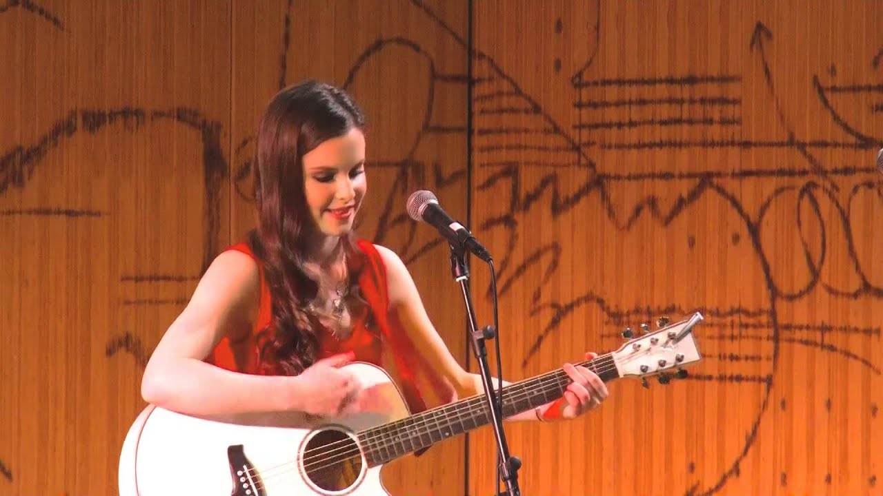 Grace Martinson sings 'How Do You Do' at the Colston Hall, Bristol, Fri 17th Oct 2014