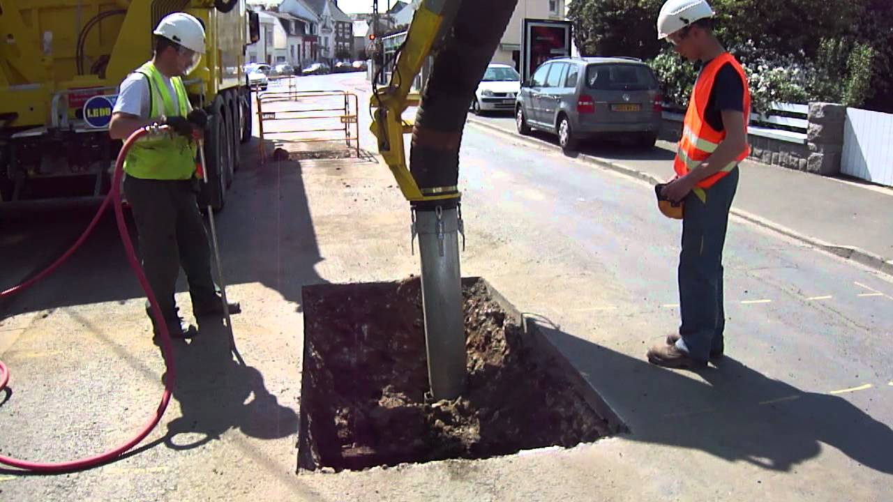 ASPIRATRICE EXCAVATRICE / GROUPE LE DU