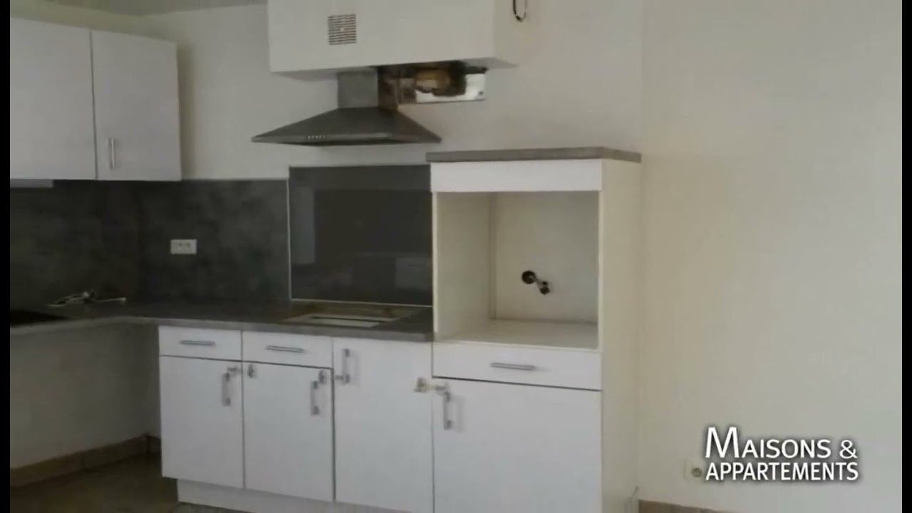 SAINT-JEAN-DE-MUZOLS - MAISON A LOUER - 690 &euro; - 80 m&sup2; - 3 pi&egrave;ce(s)