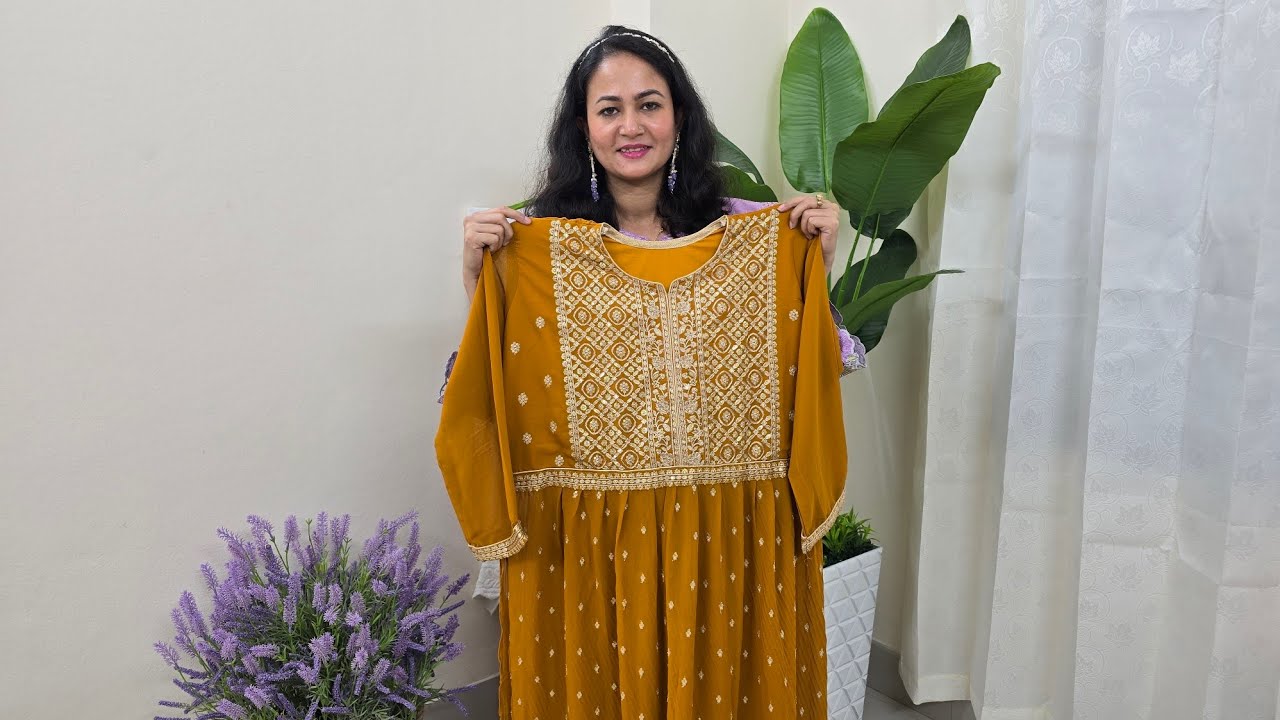 মাথানষ্ট দামে কিনুন এমব্রয়ডারি, সিকোয়েন্স ও স্টোন ওয়ার্ক করা গর্জিয়াস নায়রা কাট ড্রেসHomemaker 