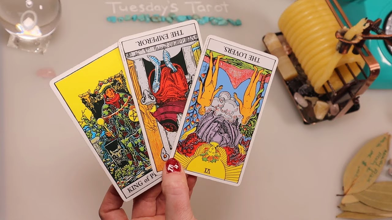 TAURUS♉️  SOMEONE IN HEAVEN IS TRYING TO PROTECT YOU, PREPARE YOU- DRAMA ⚠️  (tough reading😐)