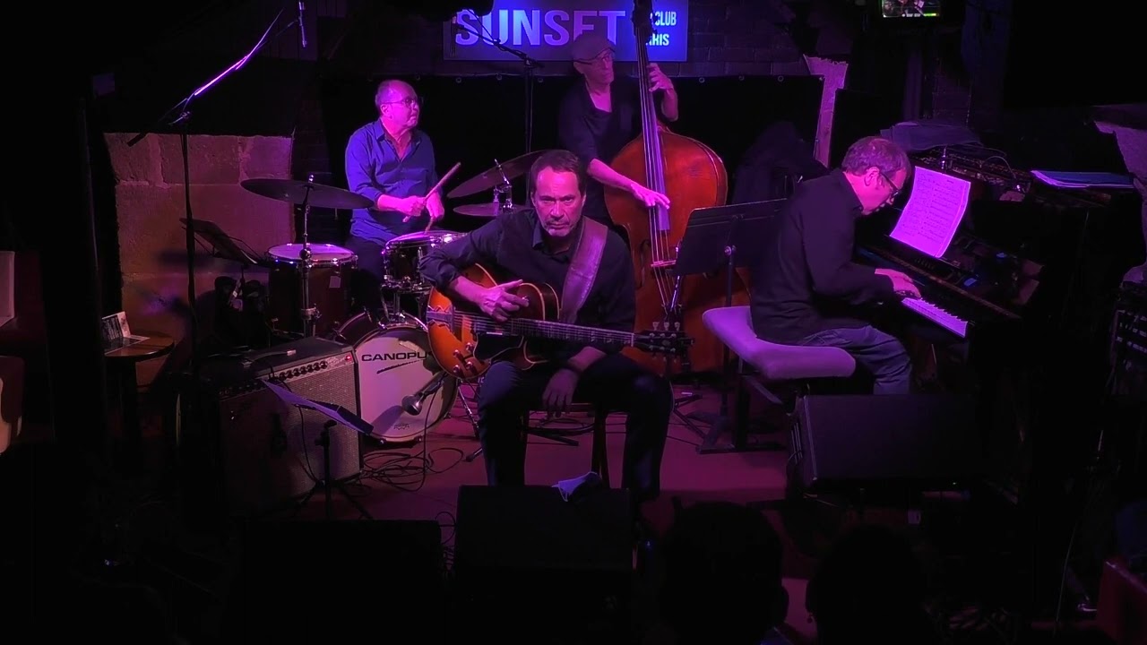 Besame mucho / C.  Velázquez - Yves Brouqui Quartet