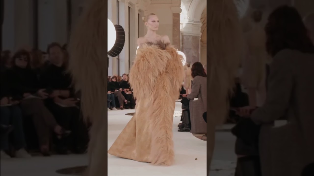 Вот это да! Настоящее искусство в одежде #pfw2025 #parisfashionweek #неделямодывпариже2025