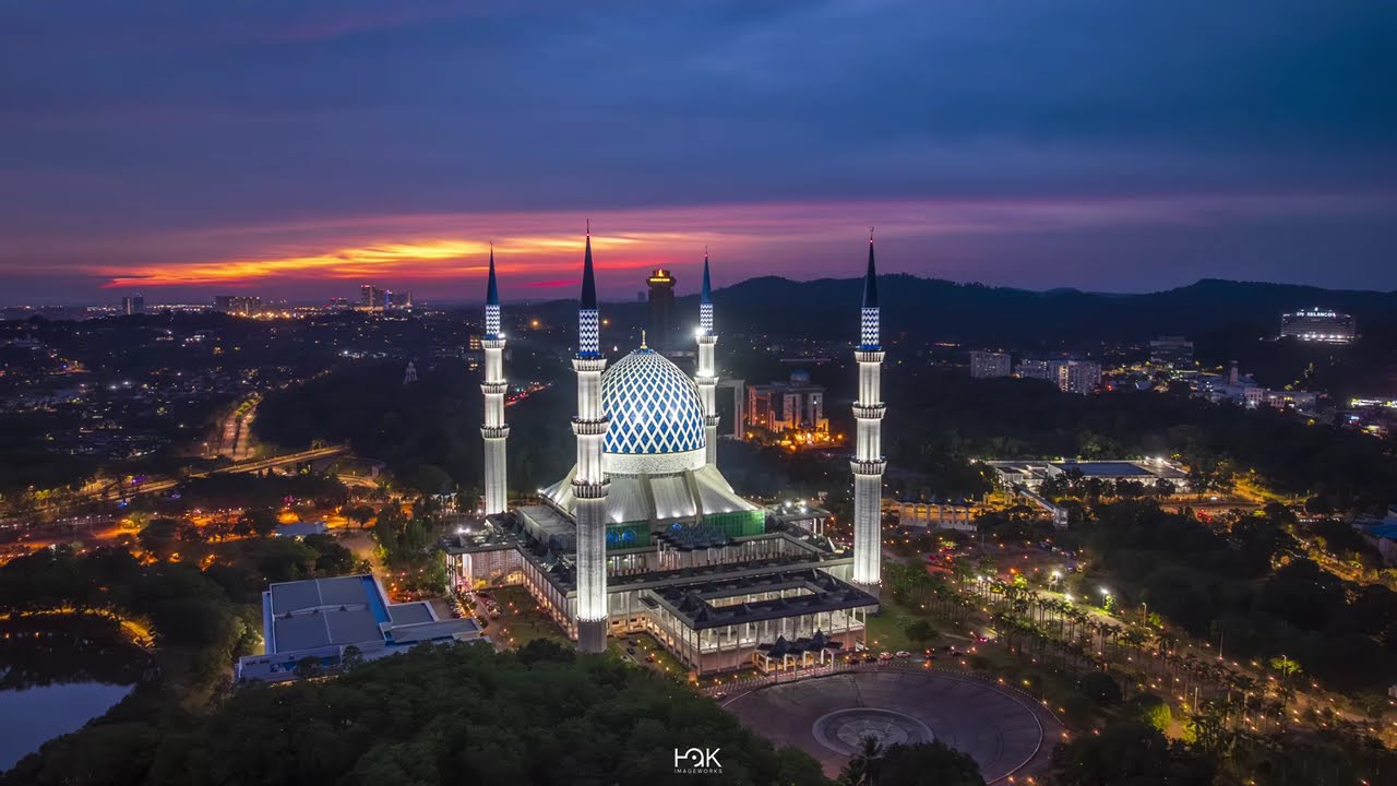 DJI Mavic 3 Pro - Free Mode Hyperlapse of the Masjid Sultan Salahuddin Abdul Aziz Shah