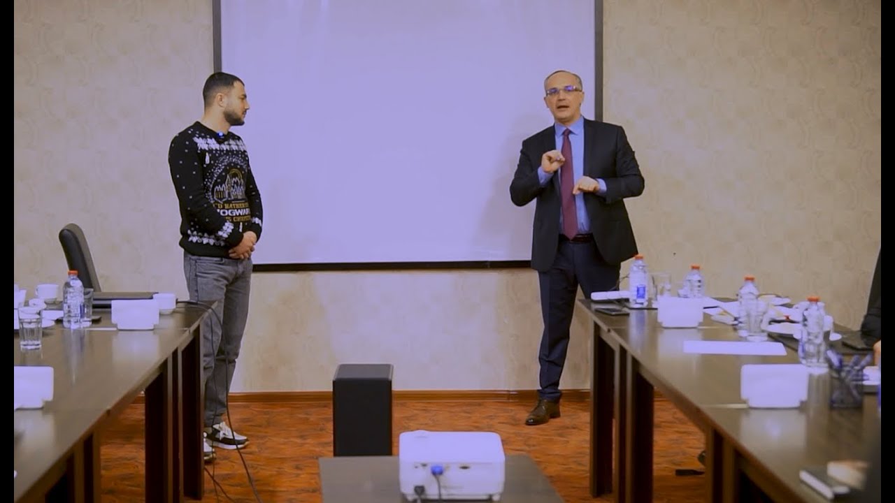 Xarici dil &ouml;yrənmək haqda &ccedil;ox &ouml;zəl g&ouml;r&uuml;ş