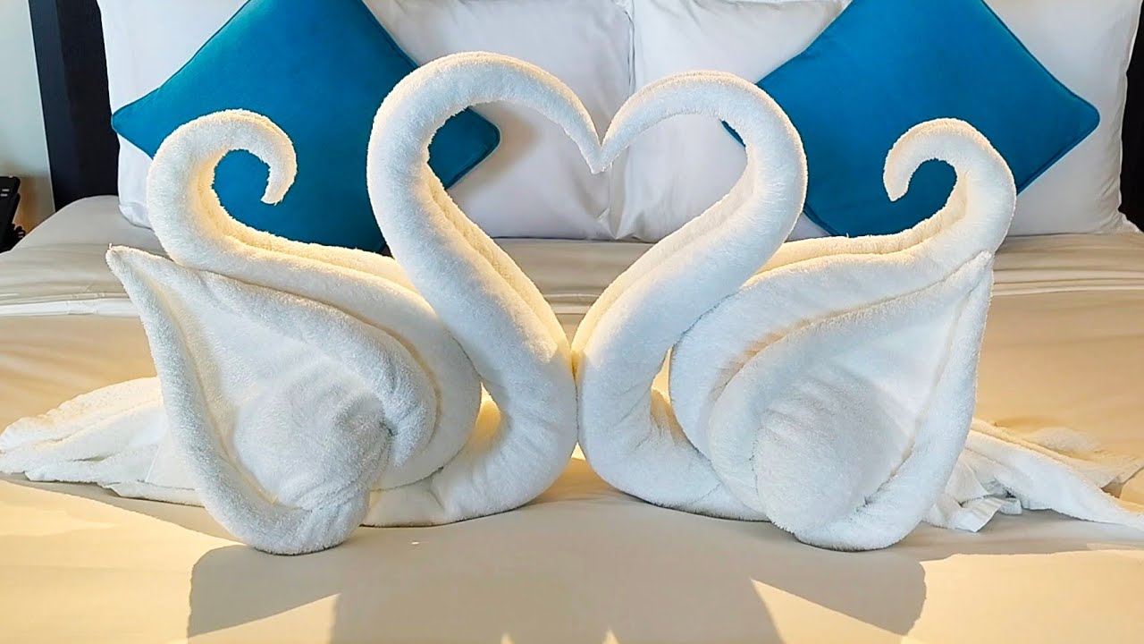 how to make towel decoration swan|| towel folding bed decoration|| romantic towel art||RB LOVE#viral