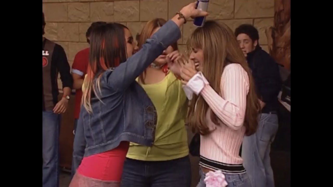 Rebelde   Cap&iacute;tulo 1