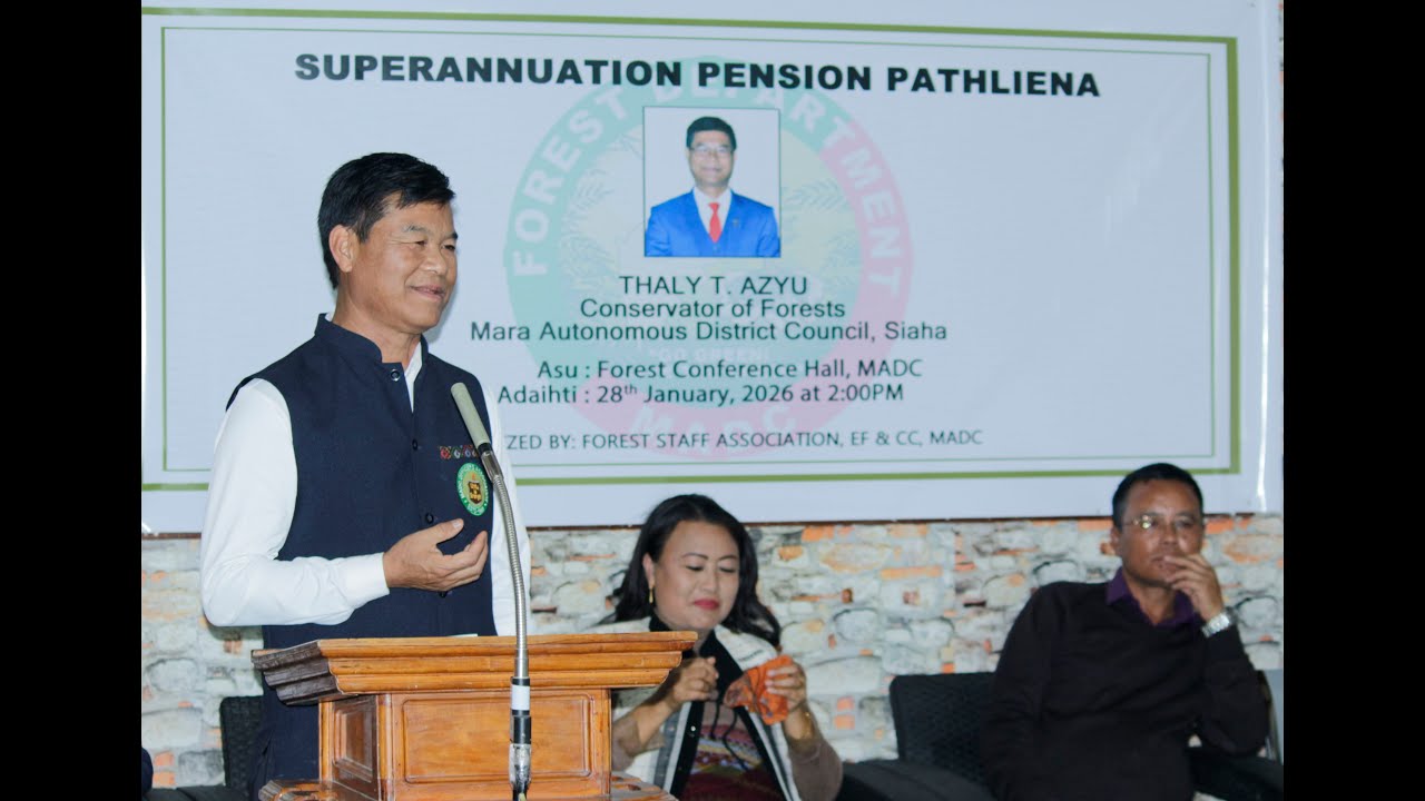 Puhpa Thaly T. Azyu, CF, MADC, Foret Staff Association ta ama pathlie nota a bie reipa.